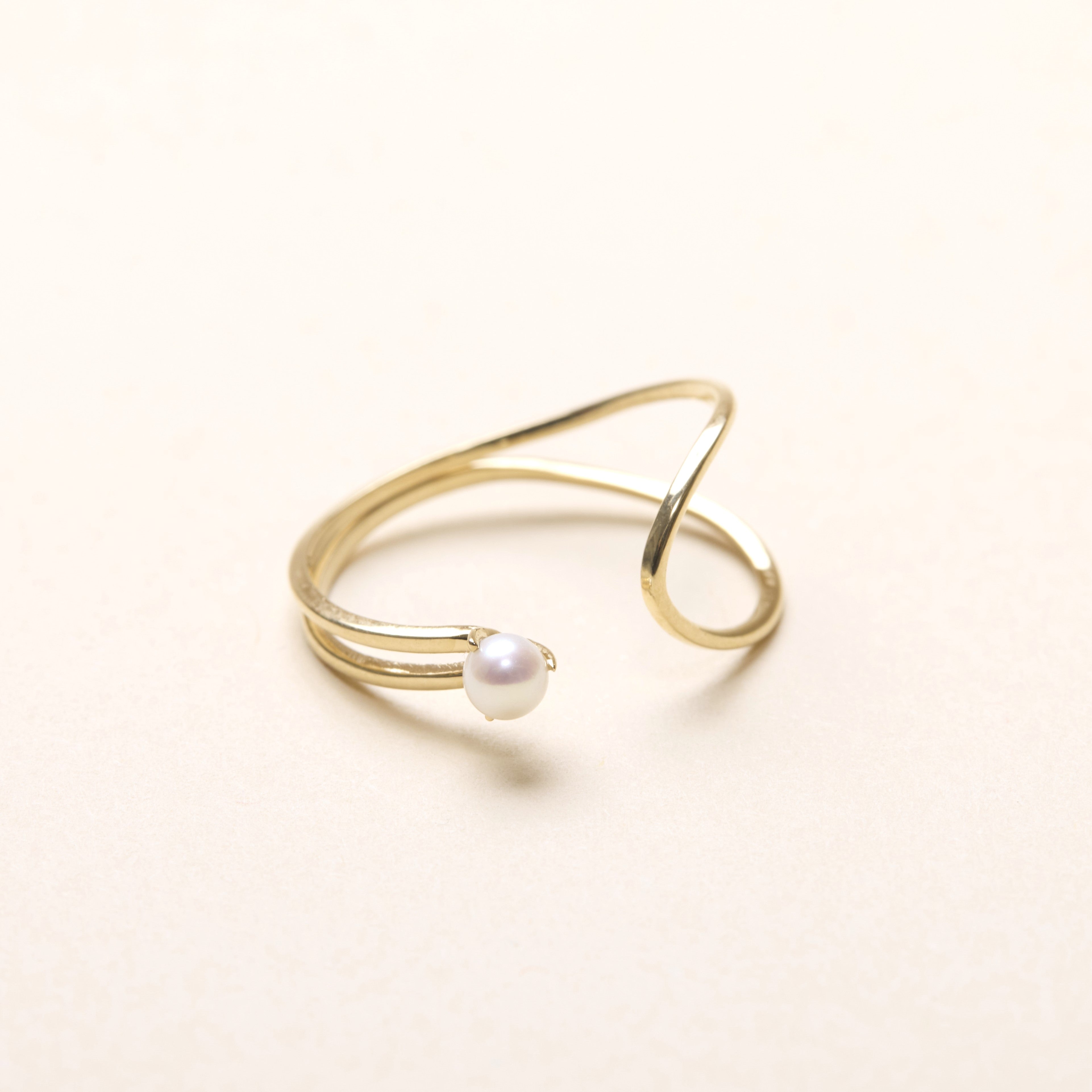 Pearl Curved Open Ring [14K Solid Gold]