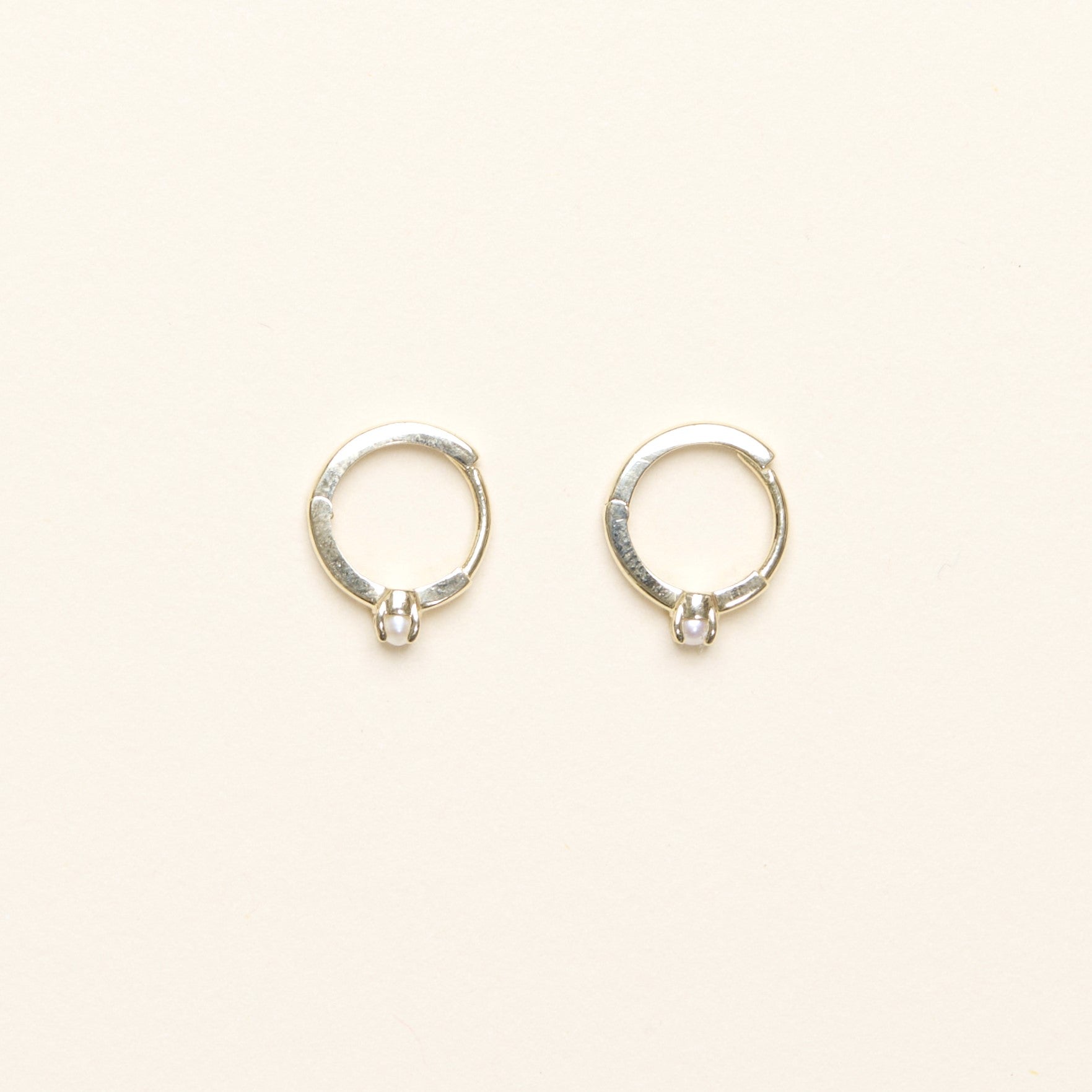 Pearl Hoops [10K Solid Gold]