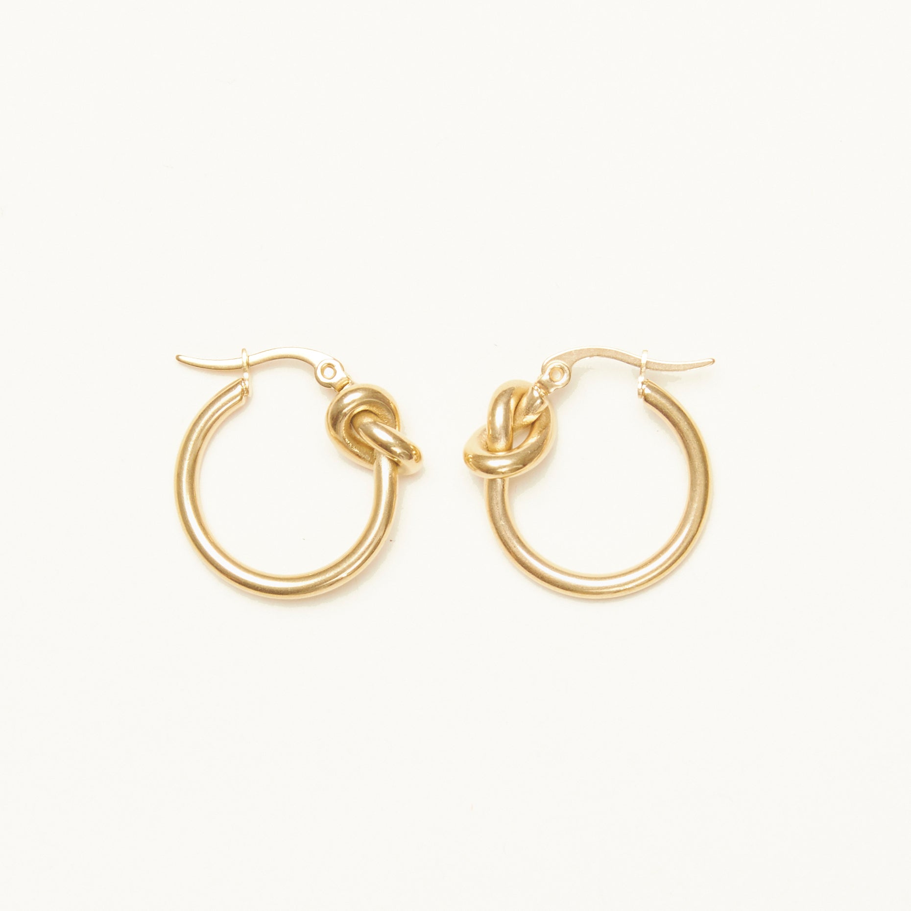 【SHAPES STUDIO】French Knot Hoop Earrings ピアス / Silver French Knot Hoop Earrings – Shapes Studio