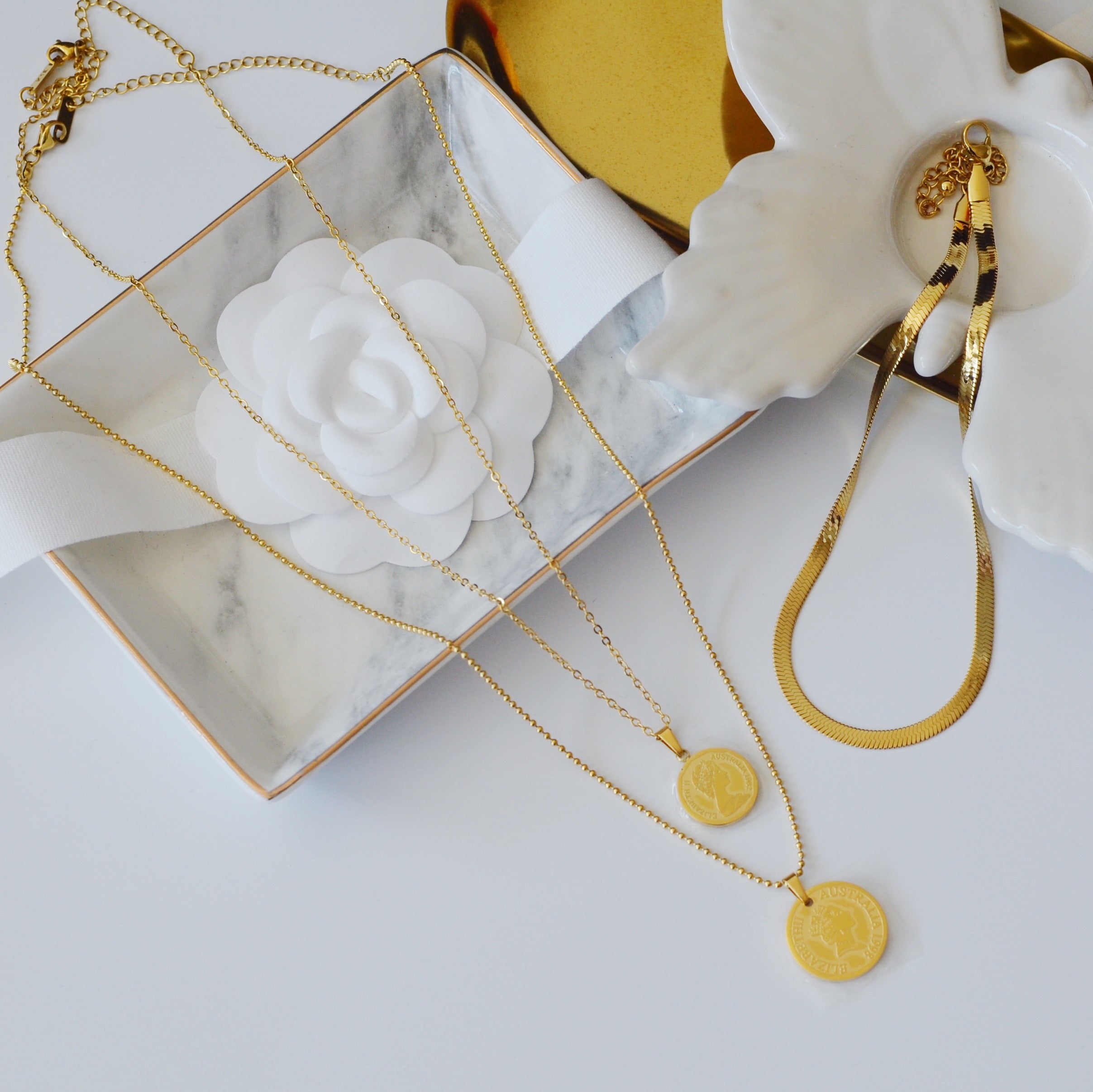 Coin Necklace Choker Set